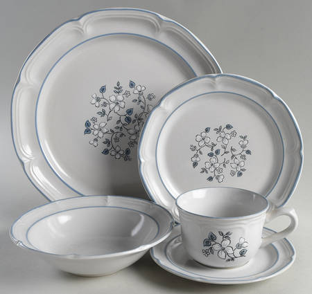 Avondale 5 Piece Place Setting by Covington Edition