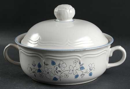 Avondale Round Covered Vegetable