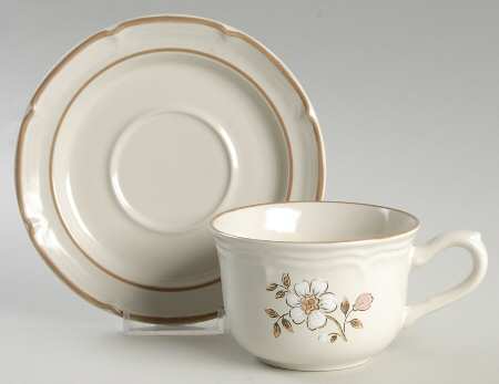 Idlewild Flat Cup & Saucer Set