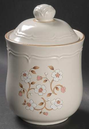 Idlewild Medium Canister & Lid