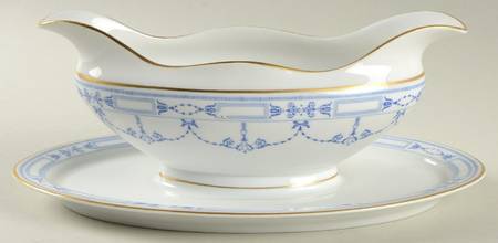 Grosvenor Gravy Boat with Attached Underplate