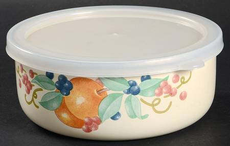 Abundance (Corelle) 5" Metal Bowl W/Plastic Lid