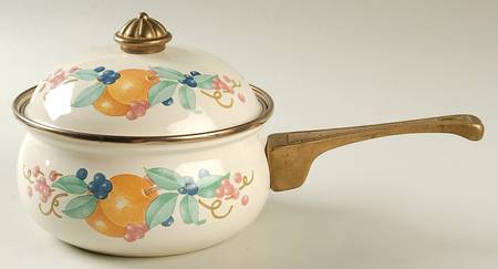 Abundance (Corelle) 1.0 Quart Metal Covered Saucepan