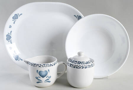 Blue Hearts (Corelle) 5 Piece Hostess Set