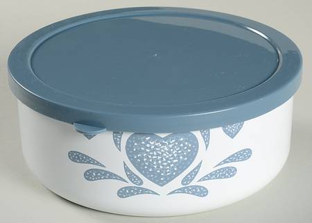 Blue Hearts (Corelle) 6" Metal Bowl W/Plastic Lid