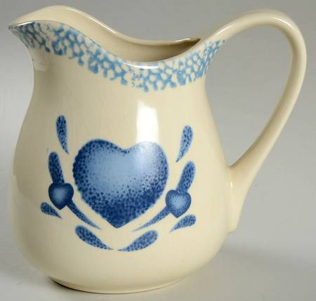 Blue Hearts (Corelle) 48 Oz Pitcher
