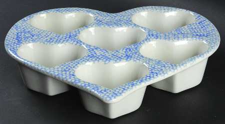 Blue Hearts (Corelle) Muffin Pan (Holds 6 Muffins)