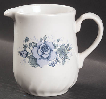 Blue Velvet (Corelle) Creamer