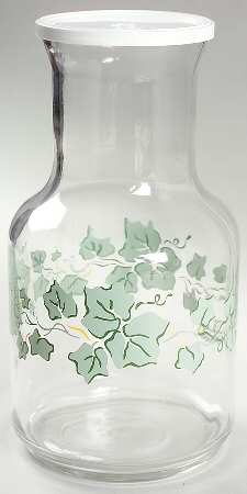 Callaway (Corelle) Glassware Carafe with Lid