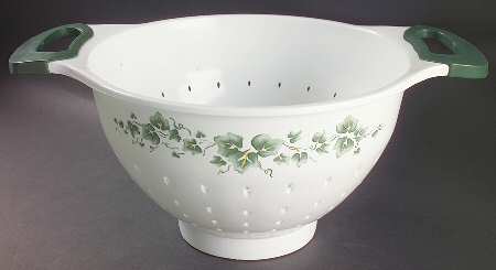 Callaway (Corelle) Melamine Colander