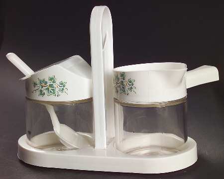 Callaway (Corelle) Glass Creamer & Sugar w/Plastic Lids,Spoon & Tray