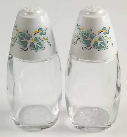 Callaway (Corelle) Glassware Salt and Pepper Set