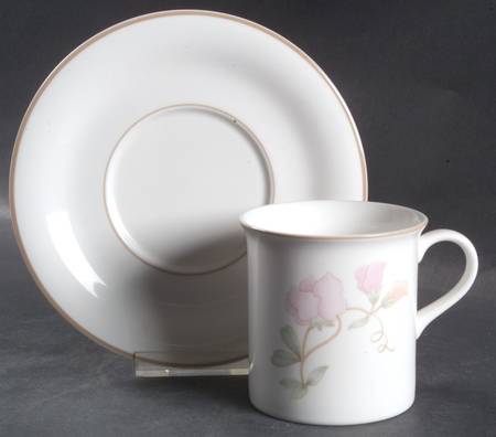 Carmel Flat Cup & Saucer Set