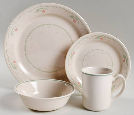 Calico Rose (Corelle) 4 Piece Place Setting
