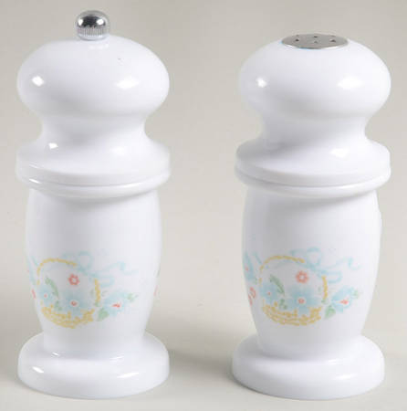 Country Cornflower Plastic Salt & Pepper Mill Set