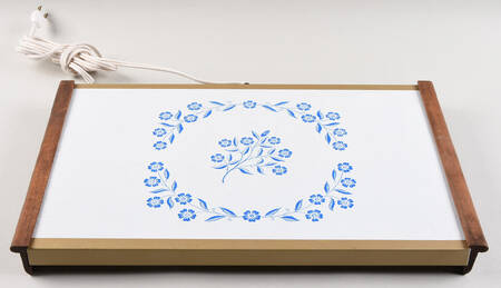 Cornflower Blue Electric Food Warming Tray