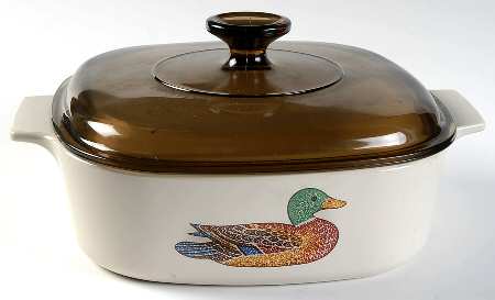 Duck (Corelle) 2 Quart Square Casserole with Lid