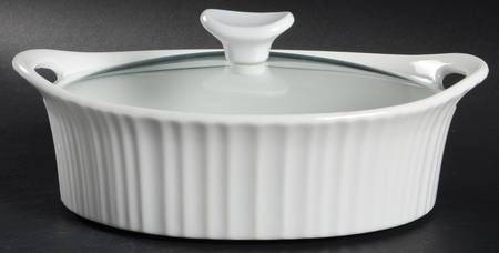 French White 1.5 Quart Oval Covered Casserole