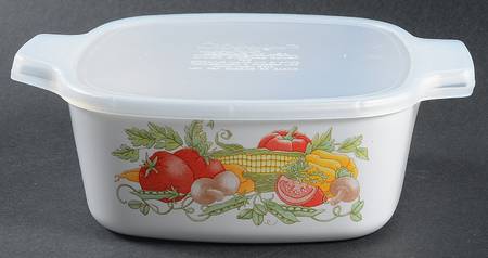Garden Harvest 1.5 Quart Square Casserole with Lid by Corning Corelle