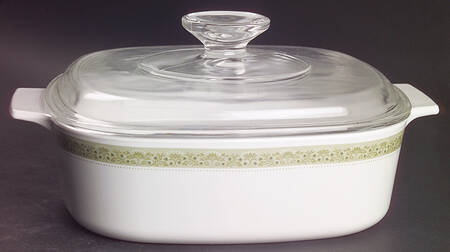 Lynwood Green 2 Quart Square Casserole with Lid
