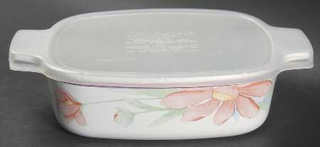 Peony 1 Qt Square Casserole w/Glass or Plastic Lid