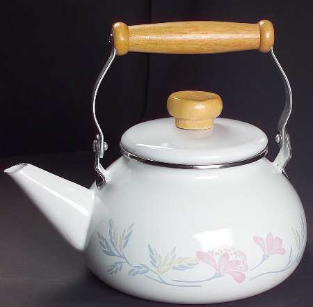 Pink Trio (Corelle) Metal Kettle & Lid