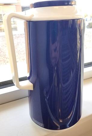 Prego Blue (Japan) Plastic Thermos/Carafe & Lid