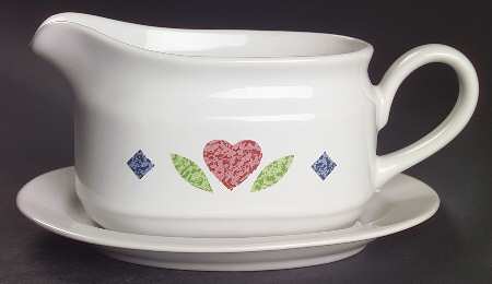 Quilt (Corelle) Gravy Boat & Underplate
