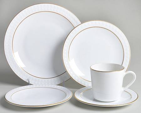 Sculptured Rim (Gold Trim, Pyroceram, Centura) 5 Piece Place Setting