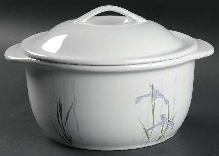Shadow Iris (Corelle) 1.5 Qt Round Covered Casserole