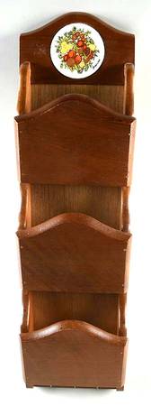 Spice of Life (Centura) Wood Letter and Key Rack