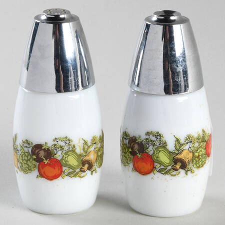 Spice of Life (Centura) Salt & Pepper Set