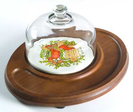 Spice of Life (Centura) Wood Base Cheese and Cracker Set