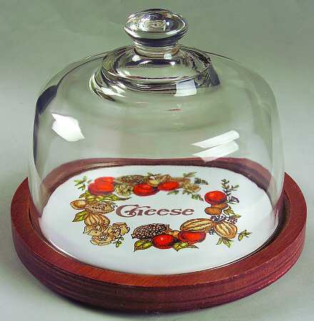 Spice of Life (Centura) 7" Round Wood Cheese with Tile & Glass Dome
