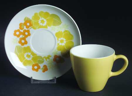 Summerhill Flat Cup & Saucer Set
