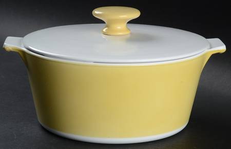 Summerhill 1.75 Qt Round Covered Casserole