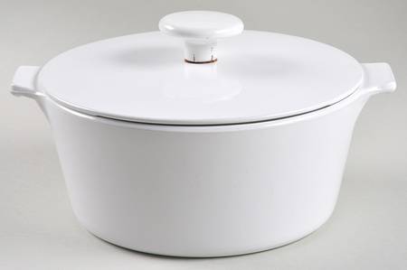 White Coupe 1.75 Qt Buffet Server W/Lid