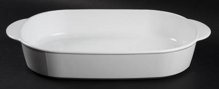 White Coupe 13" Oval Baker