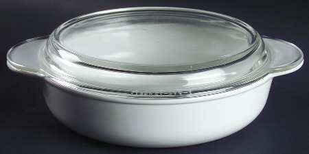 White Coupe 1.25 Qt Round Covered Casserole