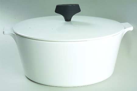 White Coupe Server-Buffet/With Lid-2.5 Qt.