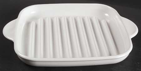White Coupe Microwave Rack