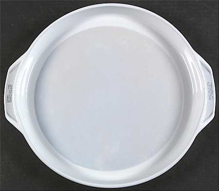 White Coupe Round Handled Microwave Crisper
