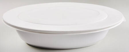 White Flora 2.25 Qt Oval Covered Casserole w/Plastic Cover