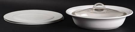 White Flora 1.25 Qt Oval Covered Casserole w/Plastic Cover