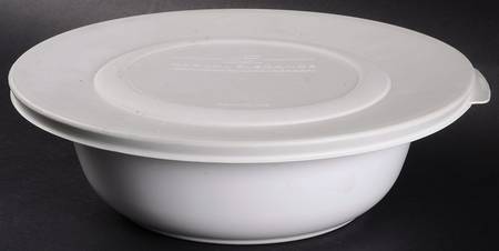 White Flora 1.50 Qt Round Covered Casserole with Plastic Lid