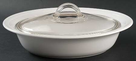White Flora 1.25 Quart Oval Covered Casserole