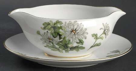 Elaine Gravy Boat with Attached Underplate