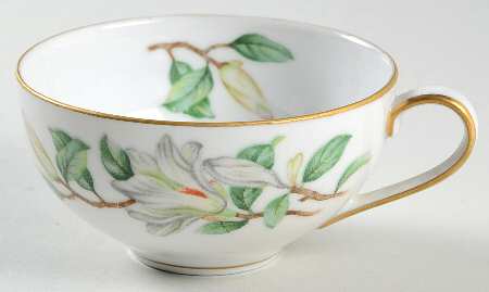 Treasure (White Magnolias) Flat Cup