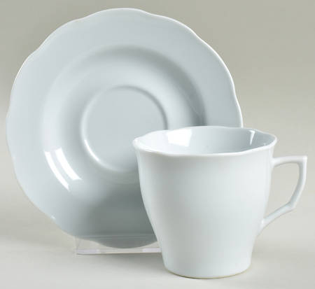 Camelia (All White) Flat Cup & Saucer Set
