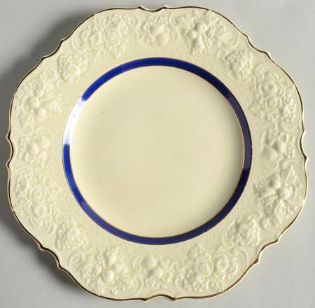 4493 Luncheon Plate